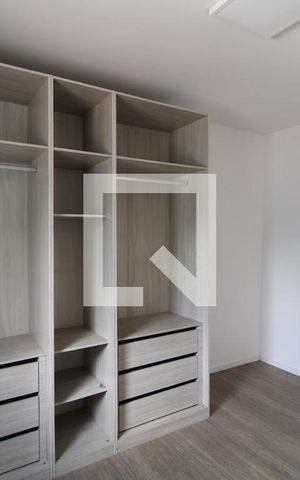 Casa à venda com 35m², 1 quarto e 1 vagaQuarto