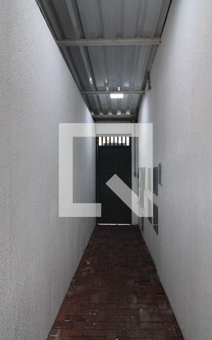 Casa à venda com 37m², 1 quarto e 1 vagaEntrada