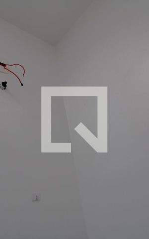 Casa à venda com 37m², 1 quarto e 1 vagaÁrea do chuveiro
