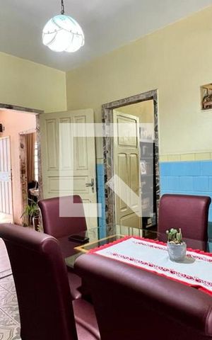 Casa à venda com 295m², 4 quartos e 2 vagas Casa à venda com 295m², 4 quartos e 2 vagassala 2