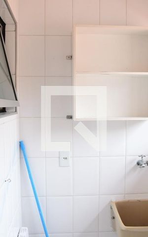 Casa de condomínio para alugar com 50m², 2 quartos e 1 vagaÁrea de Serviço