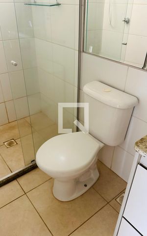 Apartamento para alugar com 46m², 2 quartos e 1 vaga Apartamento para alugar com 46m², 2 quartos e 1 vagaBanheiro