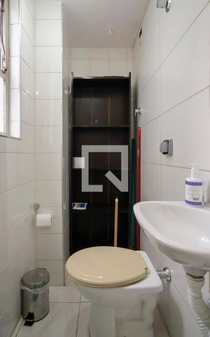 Apartamento para alugar com 85m², 3 quartos e 1 vagaBanheiro área de serviço