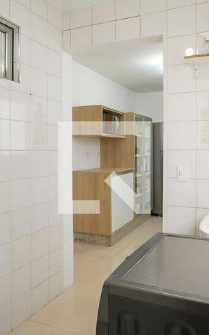 Apartamento para alugar com 85m², 3 quartos e 1 vagaÁrea de Serviço