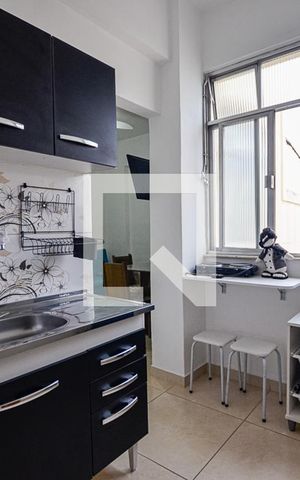 Studio à venda com 52m², 1 quarto e sem vaga Studio à venda com 52m², 1 quarto e sem vagaCozinha