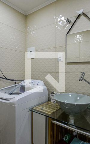 Studio à venda com 52m², 1 quarto e sem vaga Studio à venda com 52m², 1 quarto e sem vagaBanheiro
