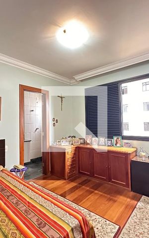 Apartamento à venda com 210m², 4 quartos e 4 vagas Apartamento à venda com 210m², 4 quartos e 4 vagasQuarto 2