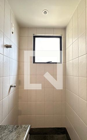 Apartamento à venda com 210m², 4 quartos e 4 vagas Apartamento à venda com 210m², 4 quartos e 4 vagasBanheiro