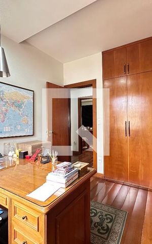 Apartamento à venda com 210m², 4 quartos e 4 vagas Apartamento à venda com 210m², 4 quartos e 4 vagasQuarto 3