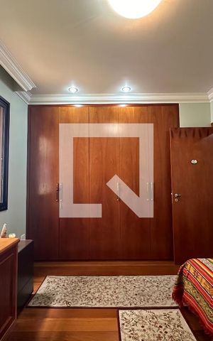 Apartamento à venda com 210m², 4 quartos e 4 vagas Apartamento à venda com 210m², 4 quartos e 4 vagasQuarto 2
