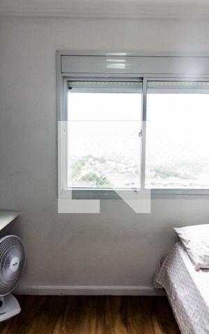 Casa de condomínio à venda com 134m², 3 quartos e 2 vagas Casa de condomínio à venda com 134m², 3 quartos e 2 vagasQuarto 1
