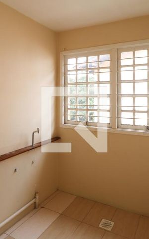 Casa à venda com 200m², 3 quartos e 3 vagas