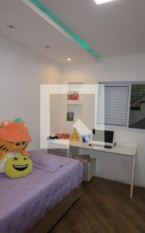 Casa à venda com 1000m², 6 quartos e 6 vagasQuarto 5 - Suíte