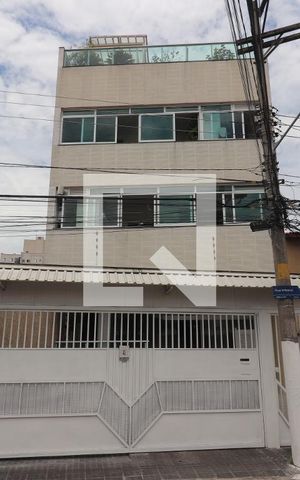 Casa à venda com 1000m², 6 quartos e 6 vagasGaragem