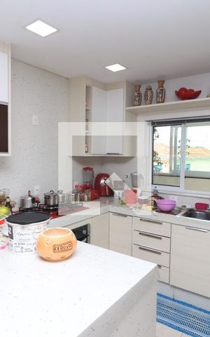Casa à venda com 1000m², 6 quartos e 6 vagasCozinha