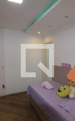 Casa à venda com 1000m², 6 quartos e 6 vagasQuarto 5 - Suíte