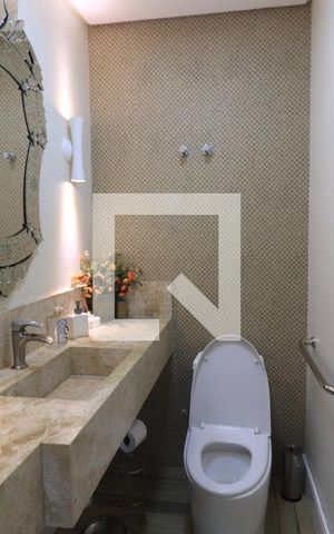 Casa à venda com 1000m², 6 quartos e 6 vagasLavabo