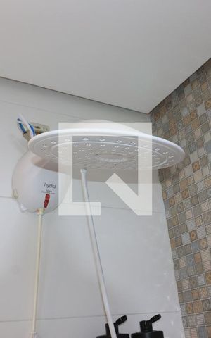 Casa à venda com 1000m², 6 quartos e 6 vagasBanheiro da Suíte 4