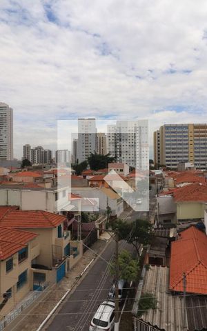 Casa à venda com 1000m², 6 quartos e 6 vagasVista