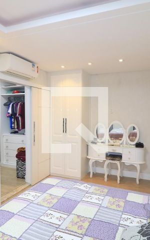 Casa à venda com 1000m², 6 quartos e 6 vagasQuarto 3 - Suíte