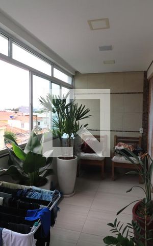 Casa à venda com 1000m², 6 quartos e 6 vagasSacada