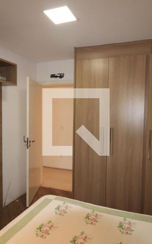 Casa à venda com 1000m², 6 quartos e 6 vagasQuarto 4 - Suíte