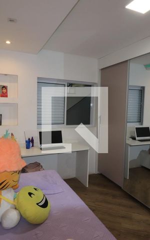 Casa à venda com 1000m², 6 quartos e 6 vagasQuarto 5 - Suíte