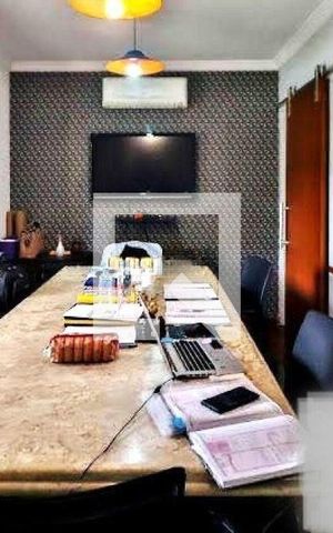 Casa à venda com 570m², 4 quartos e 6 vagas