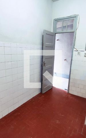 Casa para alugar com 60m², 2 quartos e sem vaga Casa para alugar com 60m², 2 quartos e sem vagaCozinha