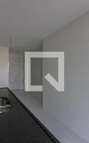 Apartamento à venda com 153m², 4 quartos e 2 vagas Apartamento à venda com 153m², 4 quartos e 2 vagasCozinha