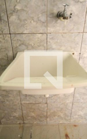 Apartamento à venda com 29m², 1 quarto e sem vagaBanheiro