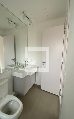 Studio à venda com 36m², 1 quarto e 1 vaga Studio à venda com 36m², 1 quarto e 1 vagaBanheiro