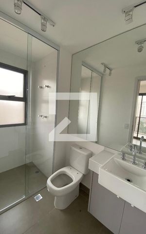 Studio à venda com 36m², 1 quarto e 1 vaga Studio à venda com 36m², 1 quarto e 1 vagaBanheiro