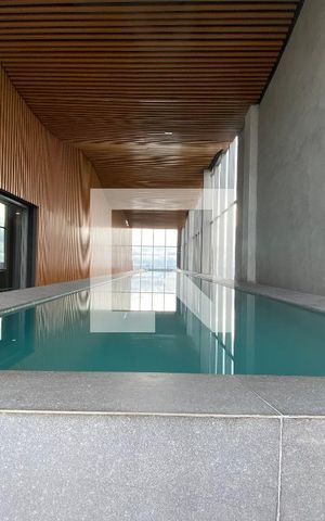 Studio à venda com 36m², 1 quarto e 1 vaga Studio à venda com 36m², 1 quarto e 1 vagaÁrea comum - Piscina