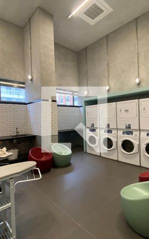 Studio à venda com 36m², 1 quarto e 1 vaga Studio à venda com 36m², 1 quarto e 1 vagaLavanderia