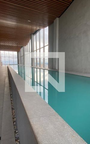 Studio à venda com 36m², 1 quarto e 1 vaga Studio à venda com 36m², 1 quarto e 1 vagaÁrea comum - Piscina
