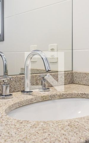 Apartamento à venda com 120m², 2 quartos e 1 vagaBanheiro da Suíte 1