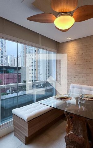 Apartamento à venda com 37m², 1 quarto e 1 vaga Apartamento à venda com 37m², 1 quarto e 1 vagaVaranda