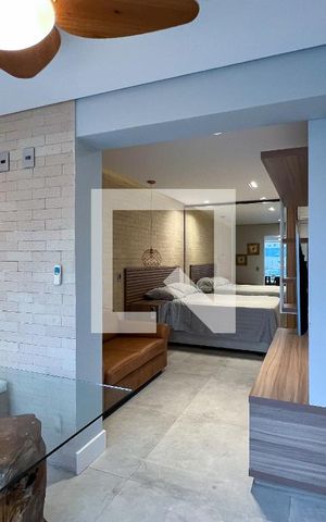 Apartamento à venda com 37m², 1 quarto e 1 vaga Apartamento à venda com 37m², 1 quarto e 1 vagaVaranda