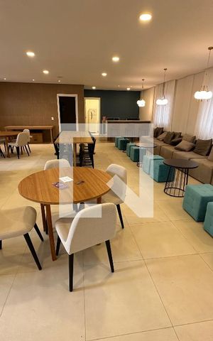 Apartamento à venda com 32m², 2 quartos e sem vaga Apartamento à venda com 32m², 2 quartos e sem vagaÁrea comum - Salão de festas