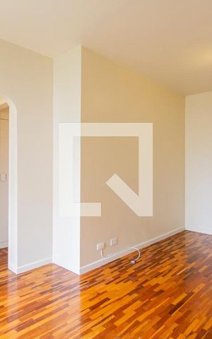Apartamento à venda com 45m², 1 quarto e 1 vagaSala