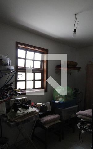 Casa à venda com 493m², 4 quartos e 5 vagasQuarto 2 - Área de serviço
