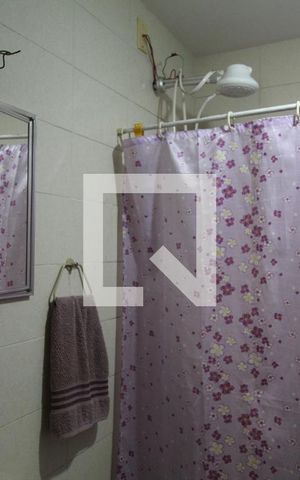 Casa à venda com 493m², 4 quartos e 5 vagasBanheiro - Área de serviço