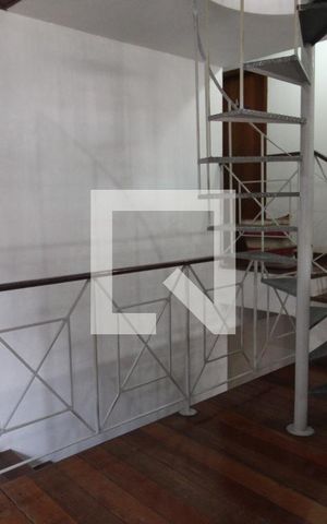 Casa à venda com 493m², 4 quartos e 5 vagasMezanino