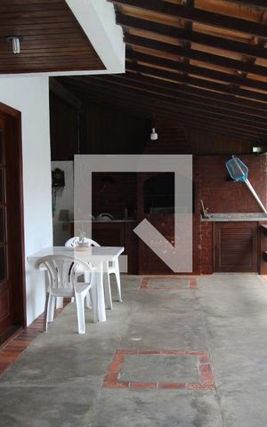 Casa à venda com 493m², 4 quartos e 5 vagasVaranda