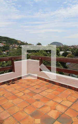Casa à venda com 493m², 4 quartos e 5 vagasTerraço