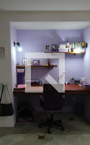 Casa à venda com 493m², 4 quartos e 5 vagasSuíte 2 - Segundo andar