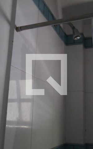 Casa à venda com 493m², 4 quartos e 5 vagasBanheiro da suíte 3 - Segundo andar