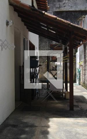Casa à venda com 493m², 4 quartos e 5 vagasFundos da casa