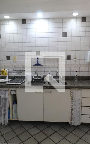 Casa à venda com 493m², 4 quartos e 5 vagasCozinha